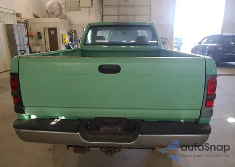 2001 Dodge Ram 1500 z USA, uszkodzony, nr VIN 1B7HC16Y01S673129